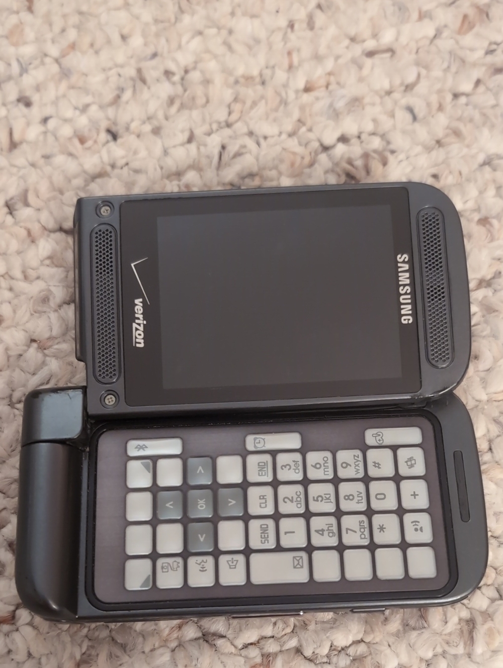 Samsung Alias 2 Cell Phone - Picture 2 of 8